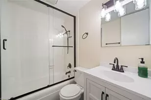 1727 S Hawthorne Rd, Winston-Salem, NC 27103 - Photo 27