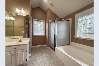 928 Heatherstone Drive, Winston-Salem, NC 27104 - Photo 13