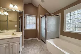 928 Heatherstone Dr, Winston-Salem, NC 27104 - Photo 13