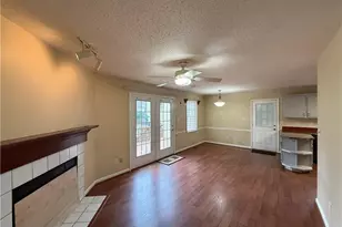 928 Heatherstone Dr, Winston-Salem, NC 27104 - Photo 7