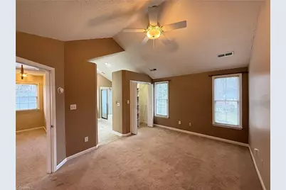 928 Heatherstone Drive, Winston-Salem, NC 27104 - Photo 11