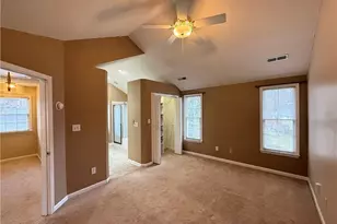 928 Heatherstone Dr, Winston-Salem, NC 27104 - Photo 11