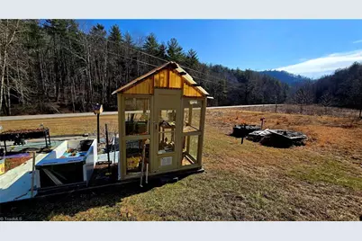 8043 N Old Nc Highway 16, Millers Creek, NC 28651 - Photo 33