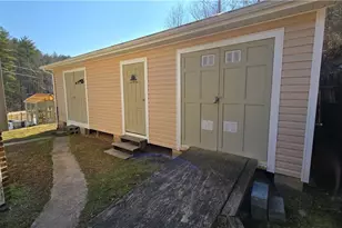 8043 N Old Nc Hwy 16, Millers Creek, NC 28651 - Photo 25