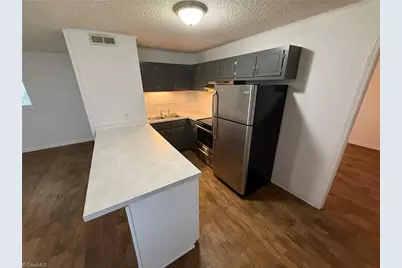 1426 Glade Street #3, Winston-Salem, NC 27101 - Photo 5