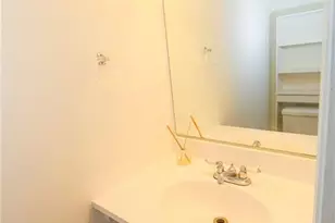 2831 Tully Square, Winston-Salem, NC 27106 - Photo 17