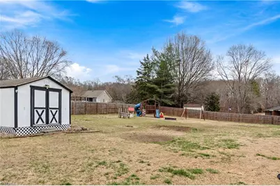 140 Sloan Drive, Winston-Salem, NC 27103 - Photo 43