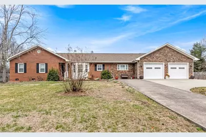 140 Sloan Drive, Winston-Salem, NC 27103 - Photo 1