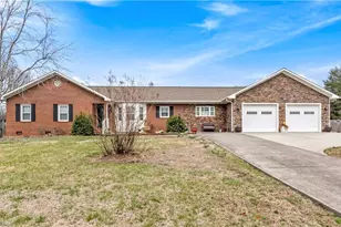 140 Sloan Dr, Winston-Salem, NC 27103 - Photo 1