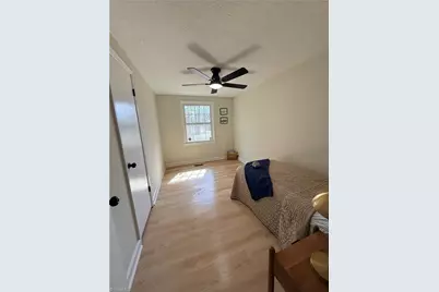 2305 Wilcox Drive, Greensboro, NC 27405 - Photo 25