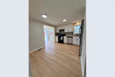 2305 Wilcox Drive, Greensboro, NC 27405 - Photo 15