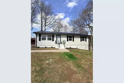 2305 Wilcox Drive, Greensboro, NC 27405 - Photo 3