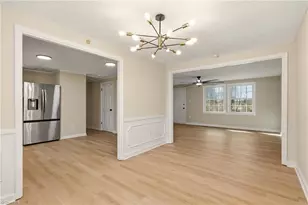 2305 Wilcox Dr, Greensboro, NC 27405 - Photo 13