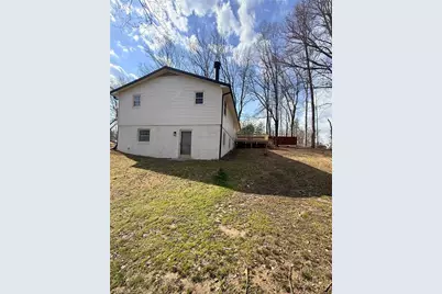 2305 Wilcox Drive, Greensboro, NC 27405 - Photo 5