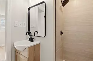 2305 Wilcox Dr, Greensboro, NC 27405 - Photo 17