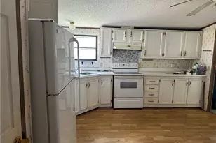 206 6th St SW, Taylorsville, NC 28681 - Photo 5