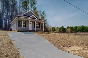 1107 Sunset Dr, Thomasville, NC 27360 - Photo 1