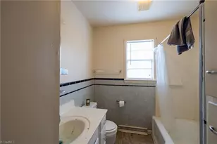 4315 Hicone Rd, Greensboro, NC 27405 - Photo 19