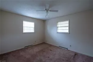 4315 Hicone Rd, Greensboro, NC 27405 - Photo 17