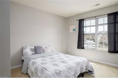 1604 Olivers Crossing Circle, Winston-Salem, NC 27127 - Photo 15