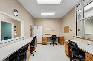 208 W Salisbury St, Asheboro, NC 27203 - Photo 17