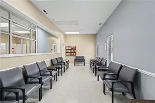 208 W Salisbury St, Asheboro, NC 27203 - Photo 9