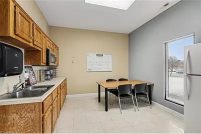 208 W Salisbury Street, Asheboro, NC 27203 - Photo 19