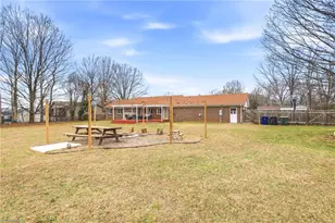 1500 Ethel Dr, Winston-Salem, NC 27127 - Photo 35