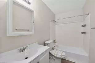 4302 Vincent St, Greensboro, NC 27405 - Photo 21