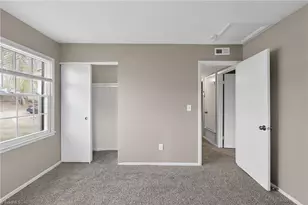 4302 Vincent St, Greensboro, NC 27405 - Photo 17