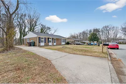 4302 Vincent Street, Greensboro, NC 27405 - Photo 29