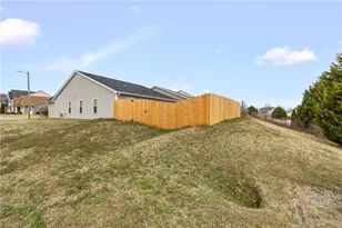 5703 Midstream Cir, Clemmons, NC 27012 - Photo 29