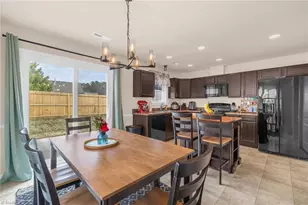 5703 Midstream Cir, Clemmons, NC 27012 - Photo 11