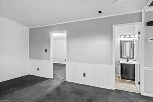 200 Vista Cir, Winston-Salem, NC 27106 - Photo 5