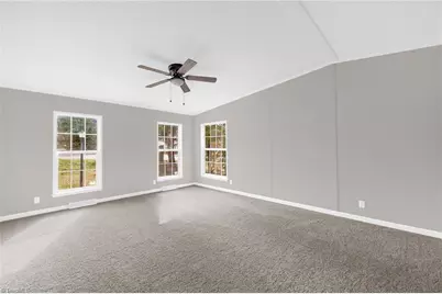 104 N 8th Avenue, Mayodan, NC 27027 - Photo 15