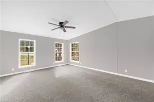 104 N 8th Ave, Mayodan, NC 27027 - Photo 15