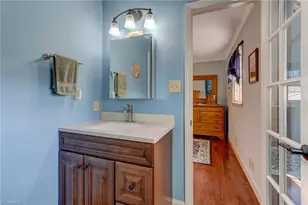 4604 Luewood Rd, Greensboro, NC 27405 - Photo 23