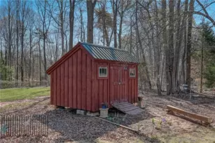 4604 Luewood Rd, Greensboro, NC 27405 - Photo 41