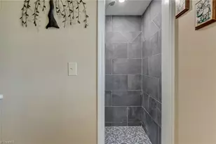 4604 Luewood Rd, Greensboro, NC 27405 - Photo 31