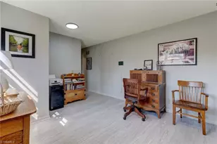 4604 Luewood Rd, Greensboro, NC 27405 - Photo 29