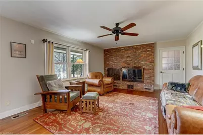 4604 Luewood Road, Greensboro, NC 27405 - Photo 11