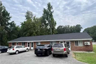 201 Woodnell St, Greensboro, NC 27405 - Photo 1