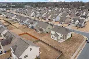 617 Bunker Dr, Mebane, NC 27302 - Photo 47