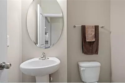 617 Bunker Drive, Mebane, NC 27302 - Photo 9