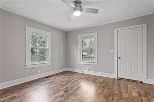 912 Patton St, Graham, NC 27253 - Photo 11