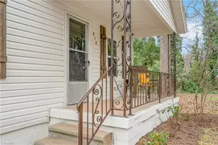 912 Patton St, Graham, NC 27253 - Photo 19