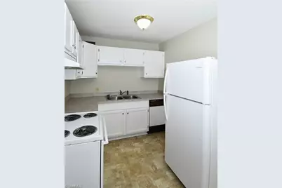 3812 Country Club Road #I, Winston-Salem, NC 27104 - Photo 15