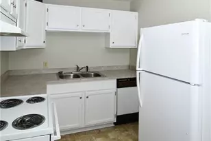 3812 Country Club Rd, Winston-Salem, NC 27104 - Photo 15