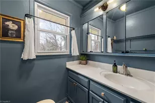 5703 Buddingwood Dr, Greensboro, NC 27409 - Photo 29