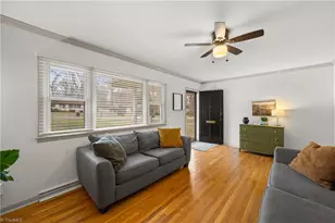 5703 Buddingwood Dr, Greensboro, NC 27409 - Photo 3